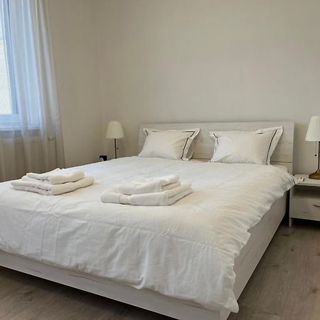 Elegant Escape Apartment I - City Centre Bratislava Eksteriør billede