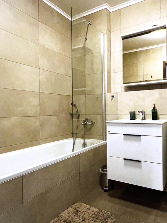 Elegant Escape Apartment I - City Centre Bratislava Eksteriør billede