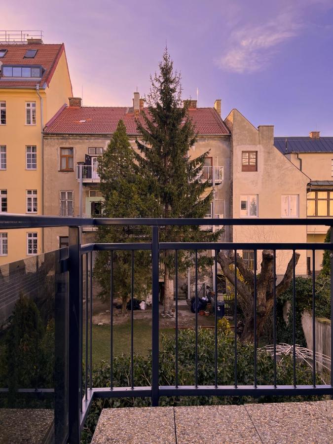 Elegant Escape Apartment I - City Centre Bratislava Eksteriør billede