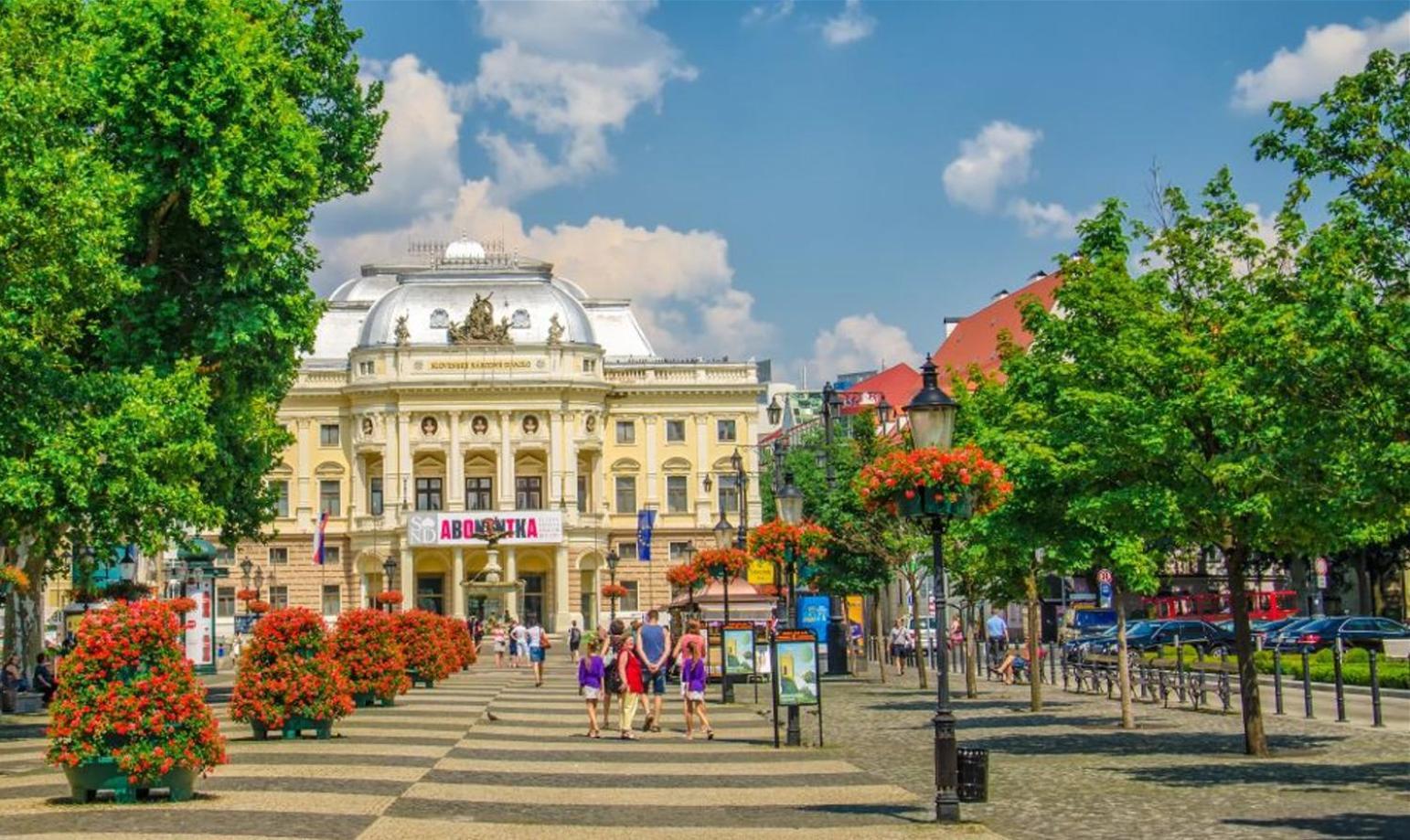 Elegant Escape Apartment I - City Centre Bratislava Eksteriør billede